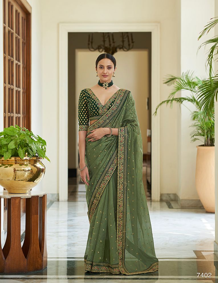 South Indian Wedding Wear Women's Saree Mehendi Function Wear Green Color Sari