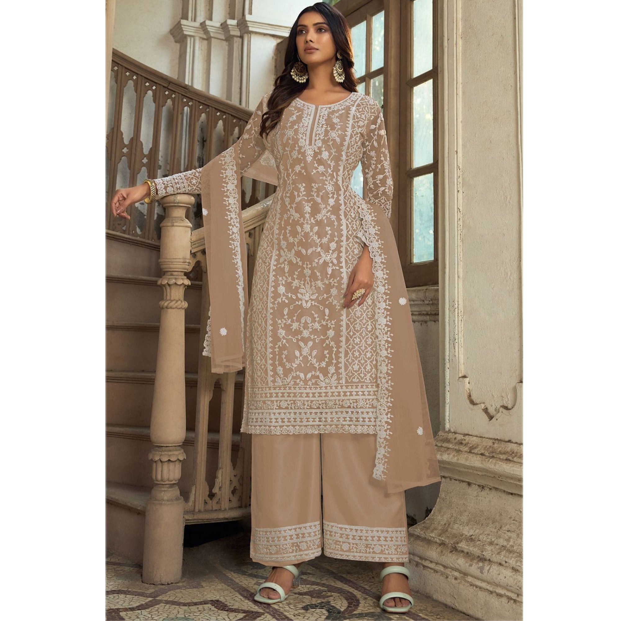 Beautiful Embroidery Work Wear Stylish Salwar Kameez Palazzo Suit's