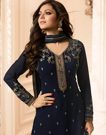 Attractive Colour Premium Design Salwar Kameez Suitr