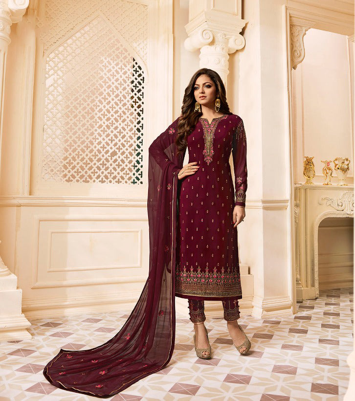 Special Indian Wedding Gorgeous Girl Wear Salwar Kameez